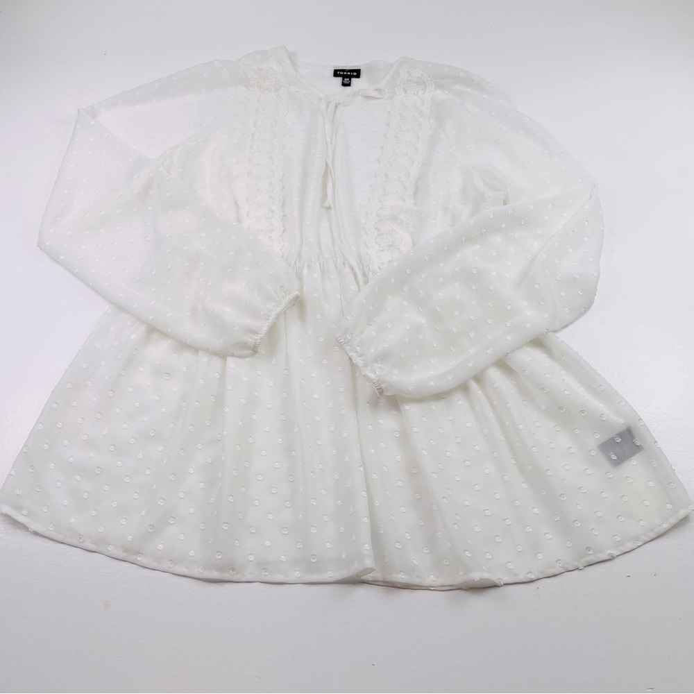 Torrid Womens 00 White Swiss Dot Embroidered Peasant Babydoll Blouse Size M/L